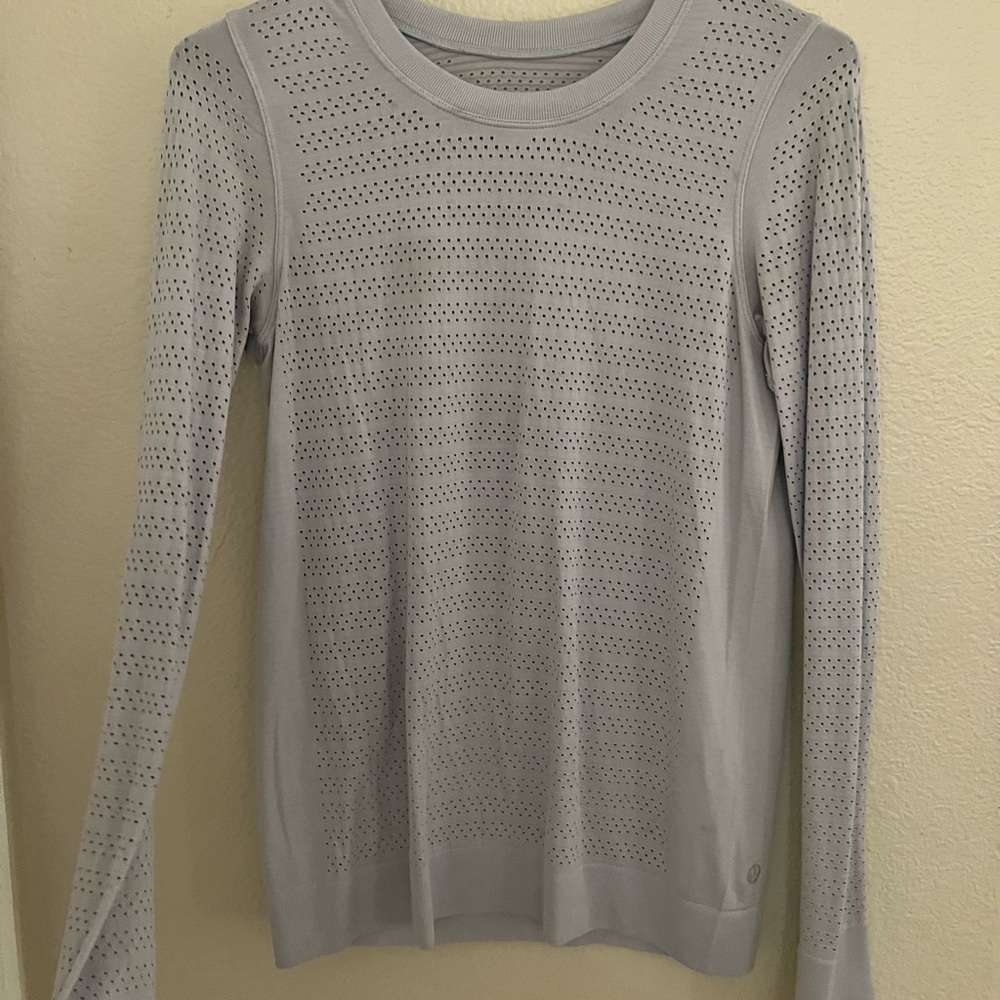 Lulu lemon top